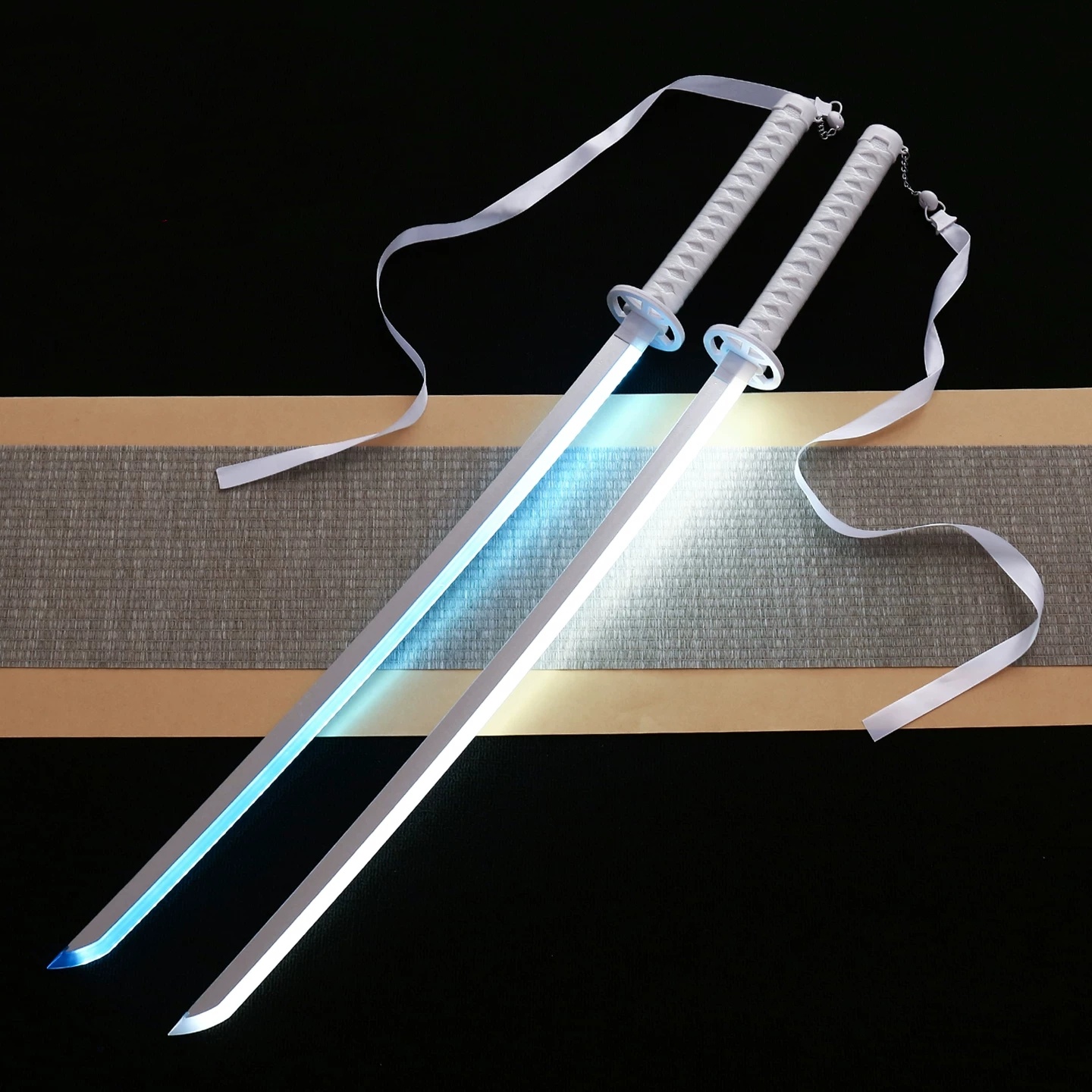 40-calowa Świecąca Katana Blea – Anime Cosplay Real recenzja i cena