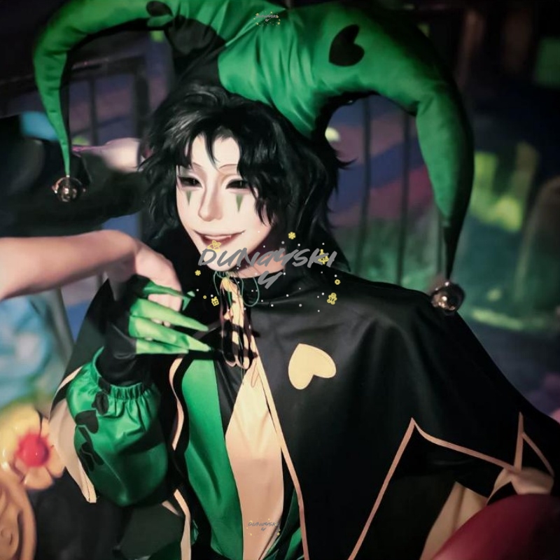 Strój klauna Pierrot z Freak C – Anime Cosplay Expo 2025 recenzja i cena